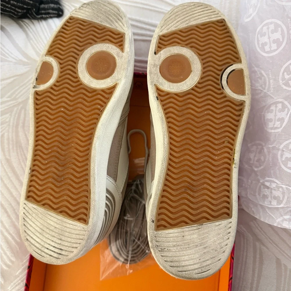 Tory Burch Clover Court Sneakers - Picture 5 of 8
